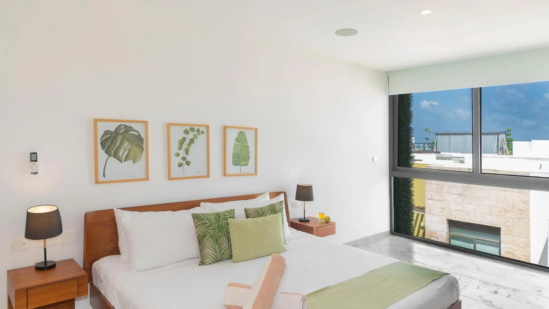 Luxurious & Attractive 2 Bdr Playa Del Carmen Apartment Mexico